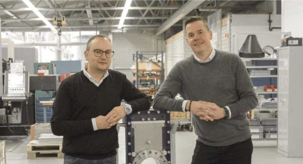 (From left to right) President: Dr.-Ing. Johannes Lottermann Vice President: Aleksandar Agatonović